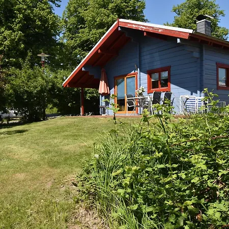 Ostsee-land-ferienhaus